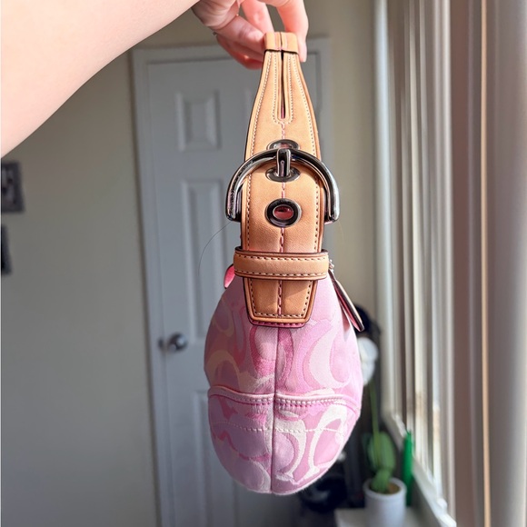 Coach Pink Signature Canvas Y2K Shoulder Bag - Picture 2 of 6